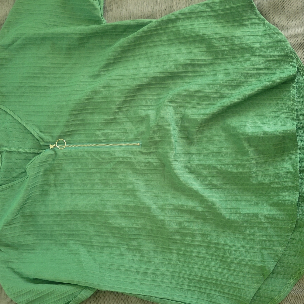 SHEIN Green Zip-Up Top